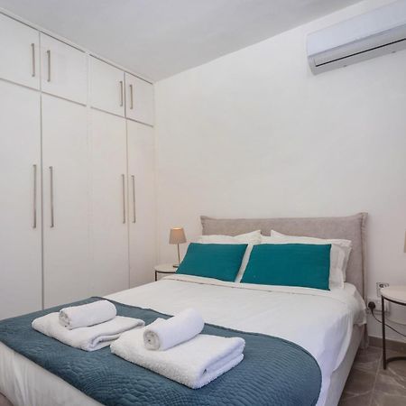 White Arches Apt #2 By Trulycyprus Limasol Buitenkant foto