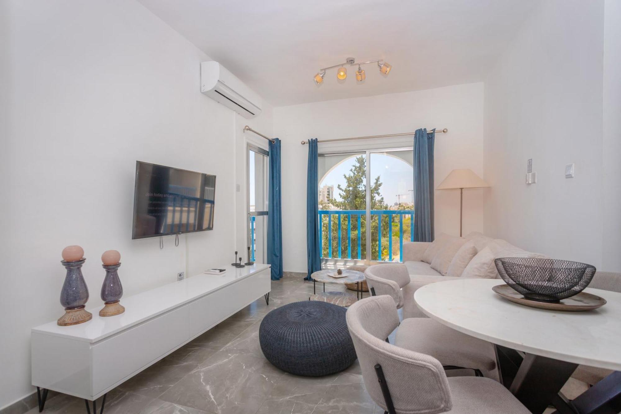 White Arches Apt #2 By Trulycyprus Appartement Limasol Buitenkant foto